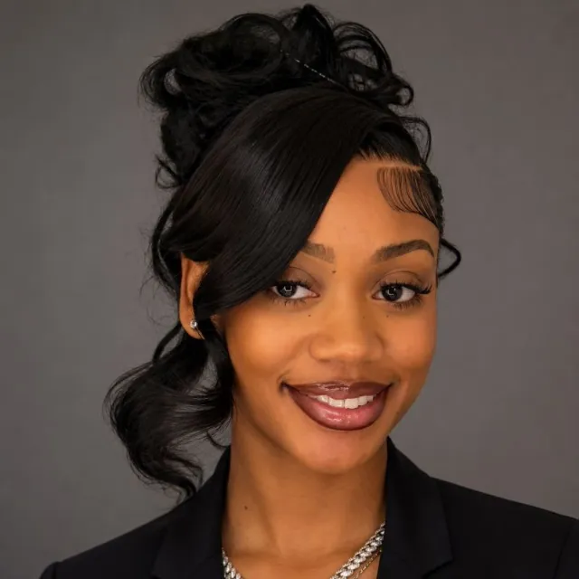 Headshot of Kianna Maxie