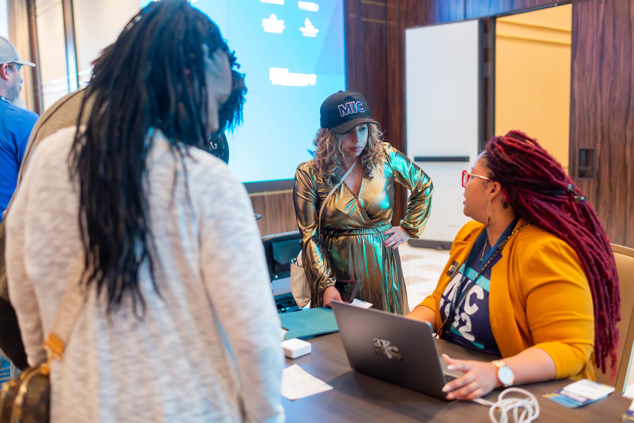 MIC22DAY1-037-Shaydi