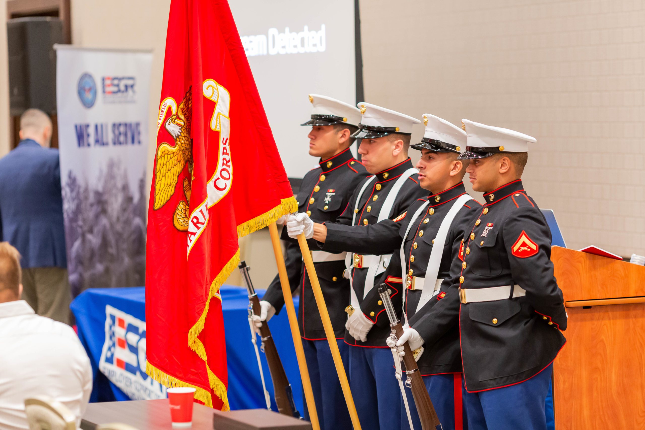 MIC22DAY2-067-military