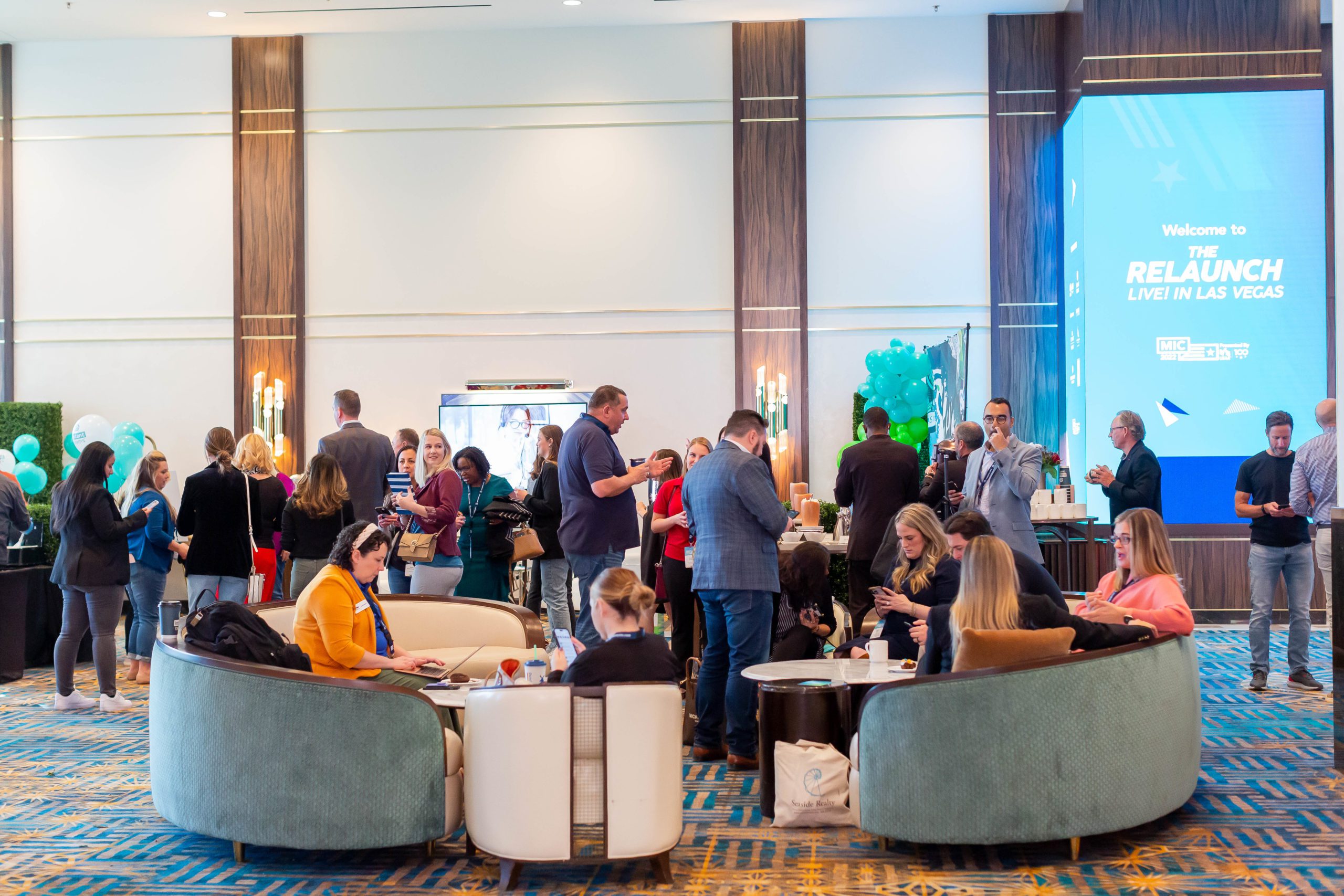 MIC22DAY3-078-OutsideRose