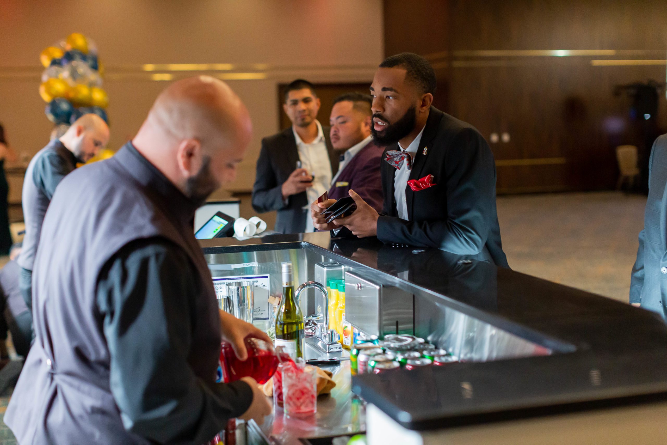 MIC22DAY3-292-Gala-Bar